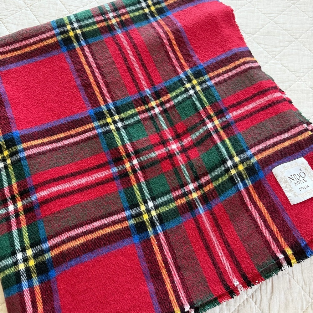 Vintage Italian Plaid Blanket 85x85 | Nido Notte | Made in Italy - Picture 6 of 6